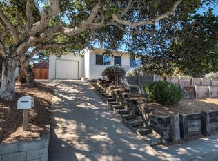 987 Paloma Rd, Del Rey Oaks, CA 93940