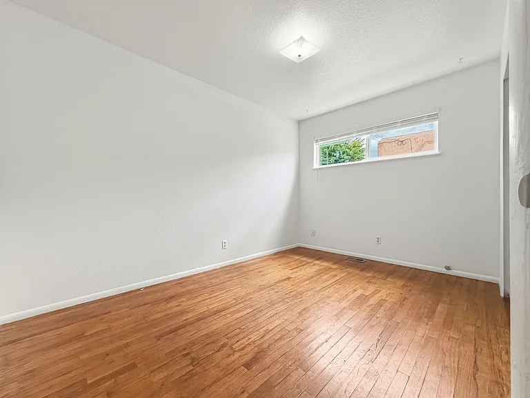 10017 Baldwin Ave NE #A — Photo 22