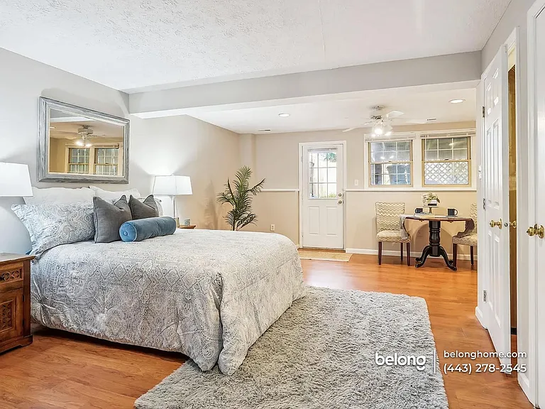 1227 Travis View Ct — Photo 3