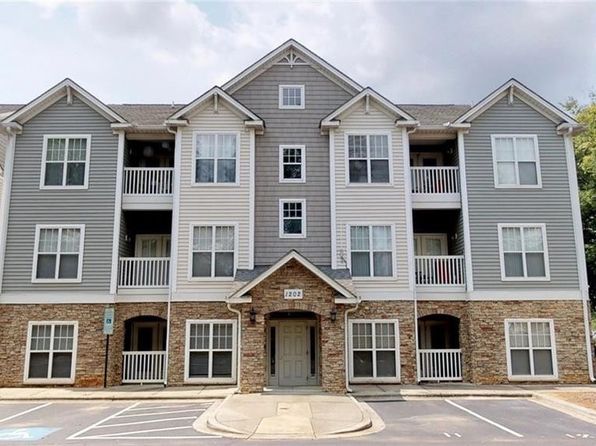 1216 Duncan Gardens Dr #1216