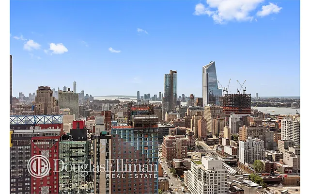 Rented by Douglas Elliman | media 20