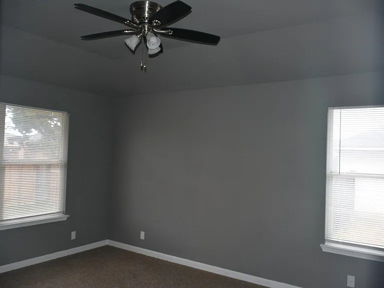 1803 Greening Way — Photo 11