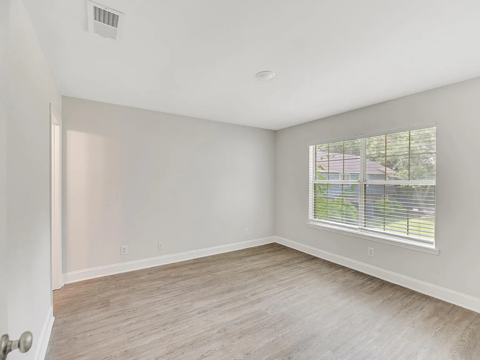 Royal Dutch Villas Apartments — Photo 4