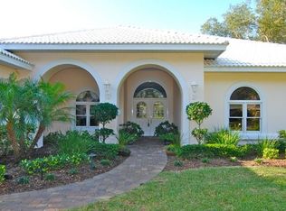 589 Hummingbird Dr, Melbourne, FL 32903