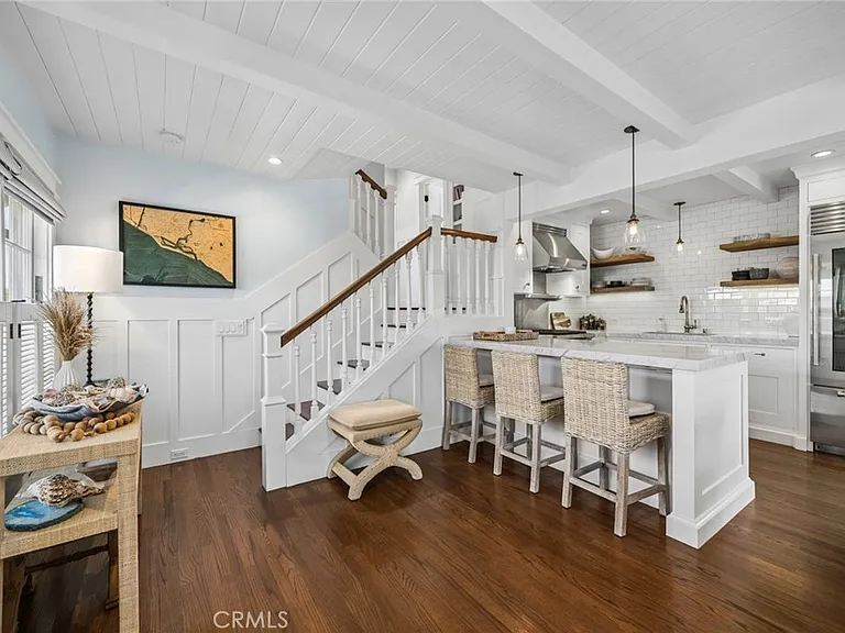 420 Acacia Ave — Photo 22