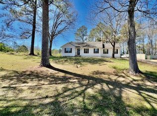 101 Gemstone Dr, Winfield, AL 35594