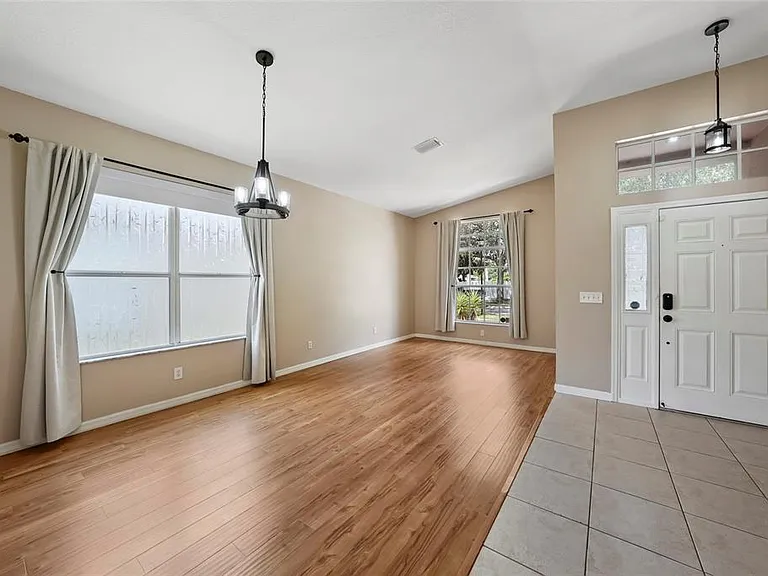 13804 Sigler St — Photo 6