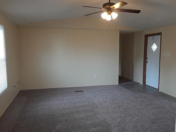 3rd image of 330 Hidden Ct