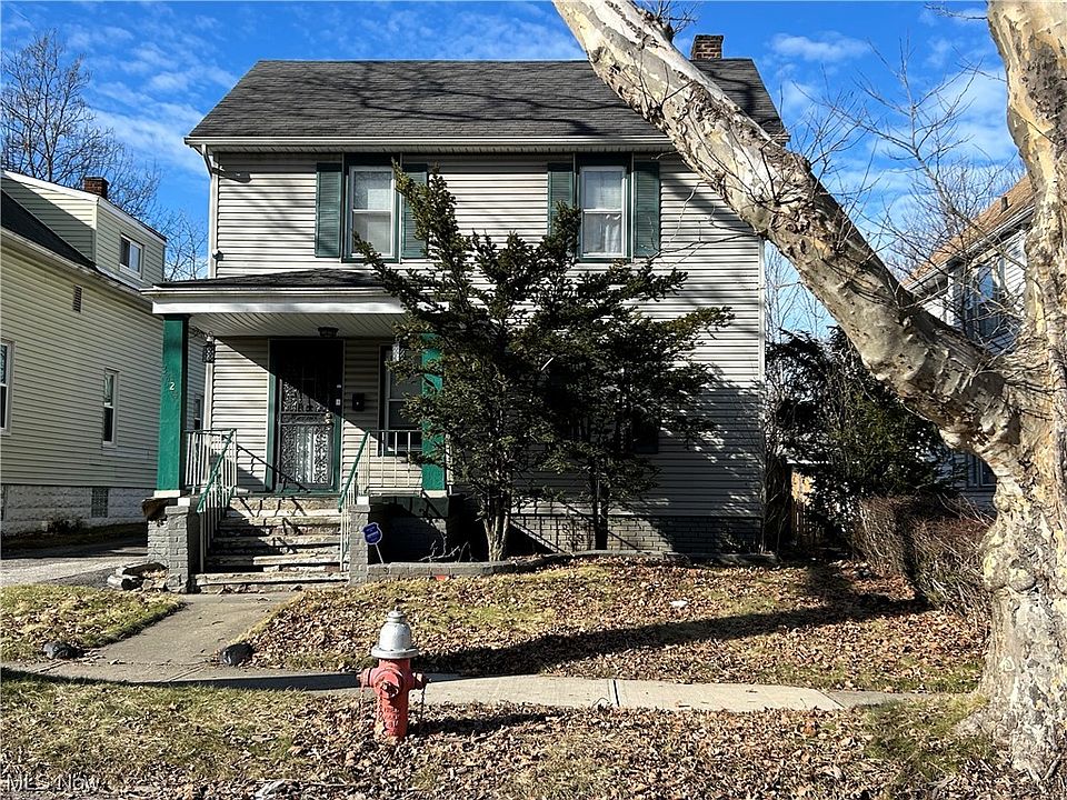 1st image of 3424 E 145th St