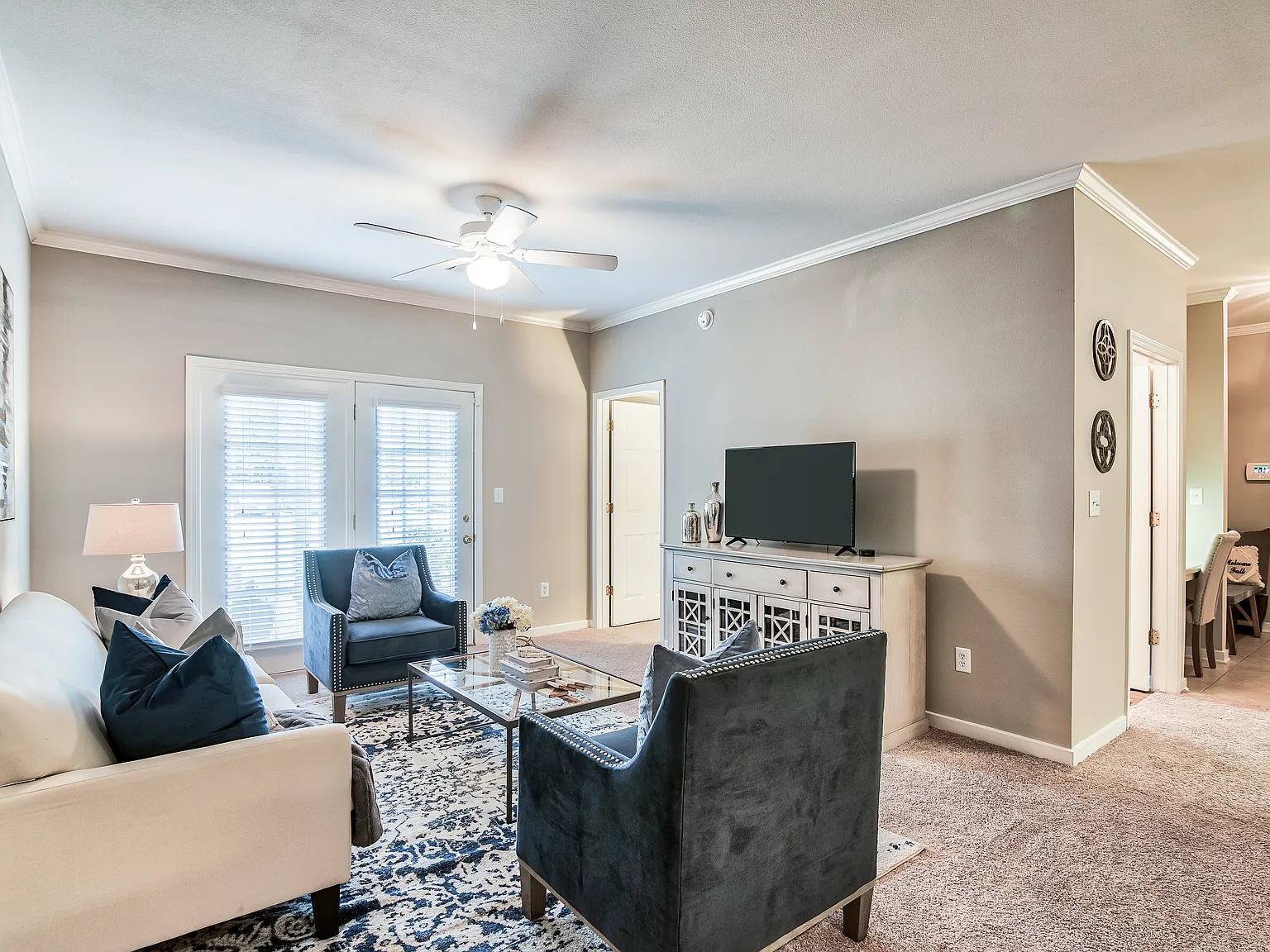 Cypress Lake Apartments — Photo 3