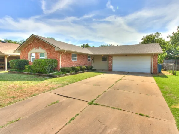 3013 Beverly Dr, Edmond, OK 73013