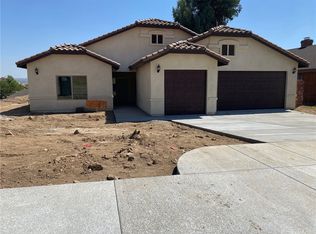 29369 Kemper Ln, Highland, CA 92346