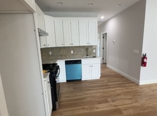 484 S 19th St Floor 2, Newark, NJ 07103
