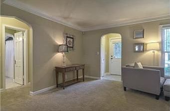 3rd image of 7931 Ward Parkway Pl