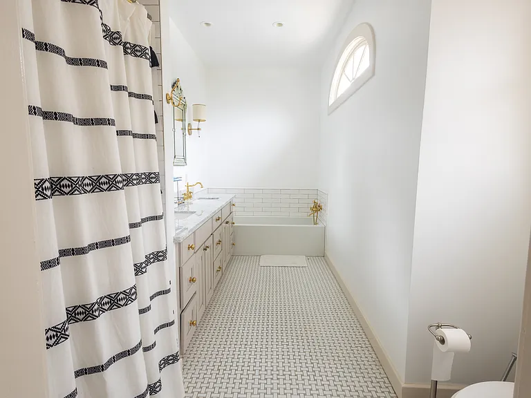 3024 Napoleon Ave — Photo 15