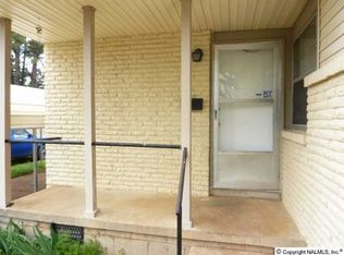 2916 Holiday Dr SW, Huntsville, AL 35805