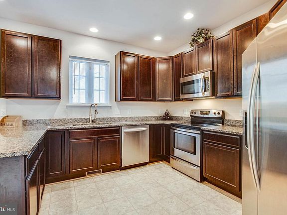 4th image of 11231 Brassica Ln King