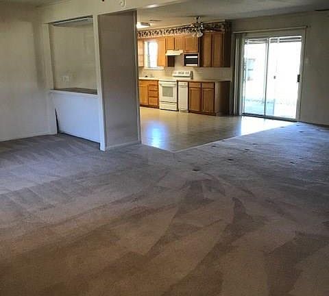 3rd image of 11851 Cheryl Dr