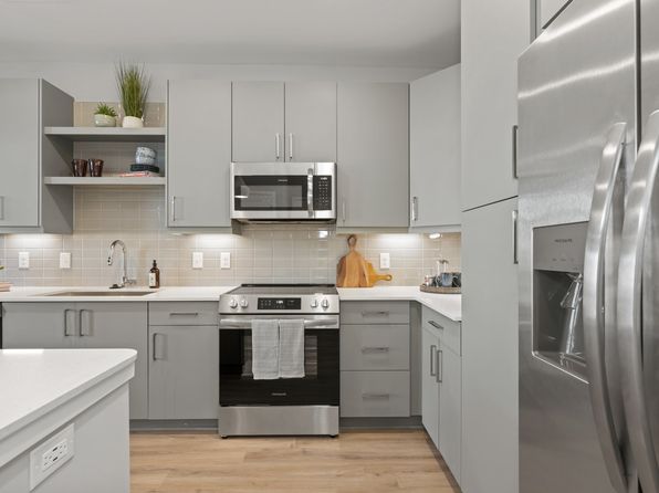 1001 N Brevard St #505