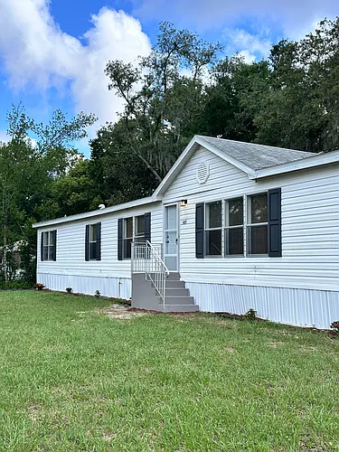 1471 Lake Dr Photo 1