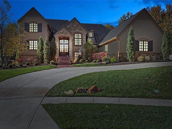 I hope you will come by and take a tour of 11118 Alhambra soon!