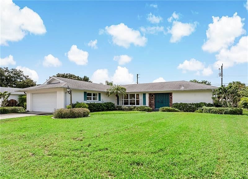 1st image of 3144 Gulf Gate Dr