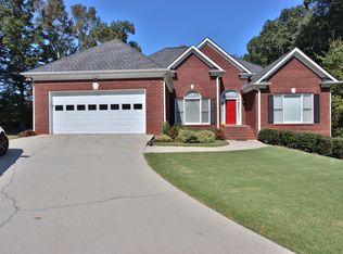 1900 Country Crest Way, Dacula, GA 30019