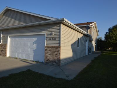 3358 10th St S, Moorhead, MN, 56560