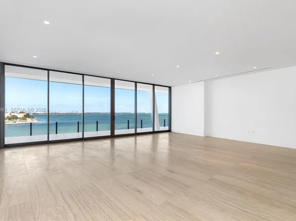 5 Grove Isle Dr #L501, Miami, FL 33133