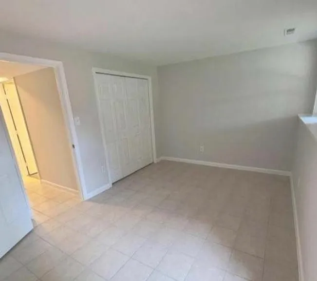 Michael Robert Dr — Photo 2