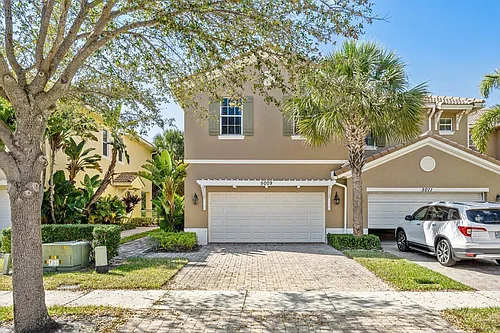 5009 Dulce Ct Photo 1