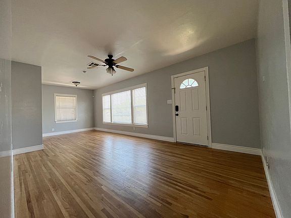 3rd image of 22 Real Rd