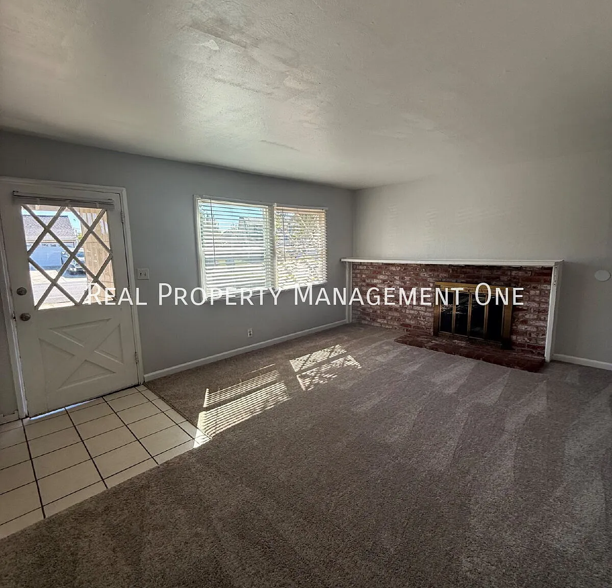 Spacious 4-Bedroom Livermore Home with New Carpet & 1-Car Garage — Photo 3