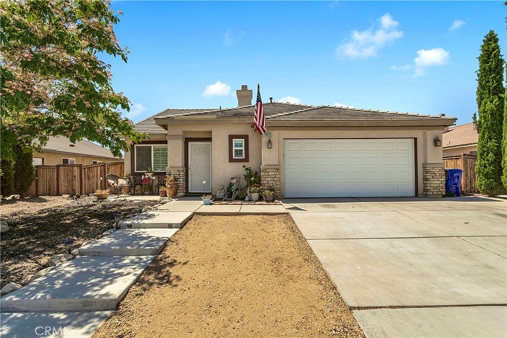 11819 Far Hills Ln, Victorville, CA 92392 Zillow