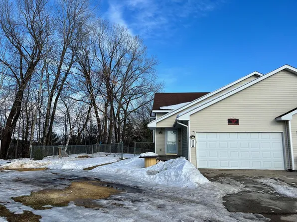 411A Dakota Ct #No, Woodville, WI 54028