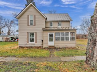 833 E Bond St, Hastings, MI