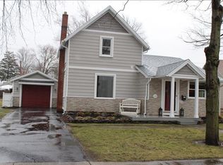 120 N 2nd St, Waterville, OH 43566