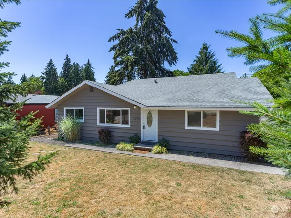 2707 Trenton Avenue NE, Bremerton, WA 98310