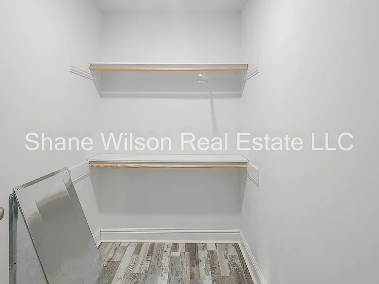 1412 Stevenson Dr — Photo 17