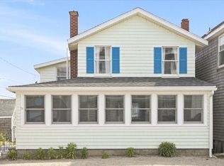 1-1A Oceanside Dr, Scituate, MA 02066