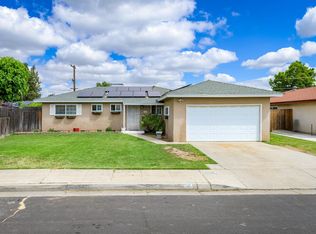 91 W San Gabriel Ave, Clovis, CA 93612
