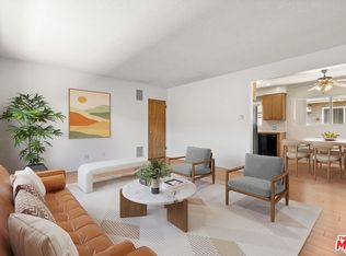50 S Meridith Ave #4, Pasadena, CA 91106