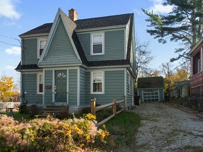 20 Harris Road, New London, CT, 06320