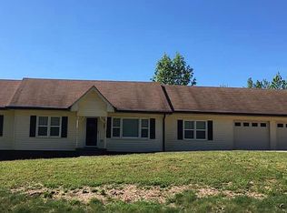 5316 Smithfield Rd, Bowdon, GA 30108