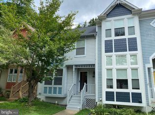 9617 Pierrpont St, Burke, VA 22015