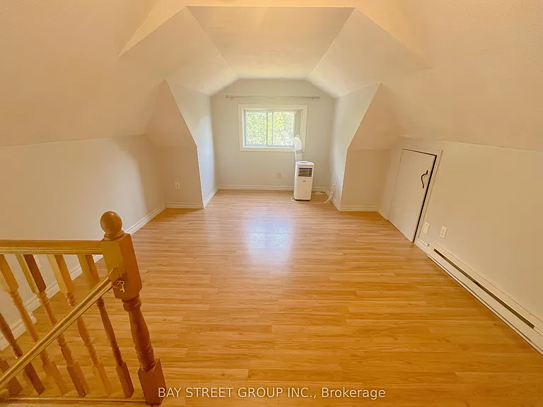70 Courtwright St #REAR — Photo 8