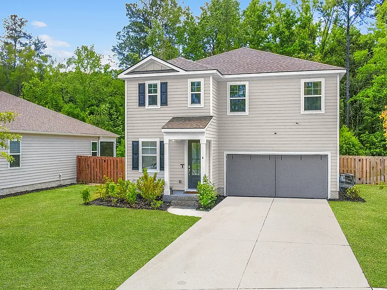 6 Coby Ln — Photo 1