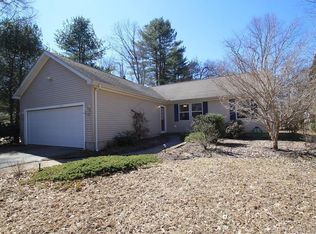 13 Cottage Rd, Bozrah, CT 06334