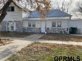 1422 Avenue C, Kearney, NE 68847