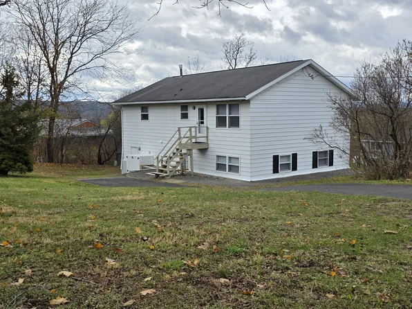 201 Snyder Hill Rd #A, Ithaca, NY 14850